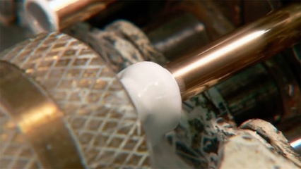 美國(guó)花幾百萬(wàn)研發(fā)的太空筆技術(shù)多高端?看生產(chǎn)過(guò)程后感覺(jué)很簡(jiǎn)單!